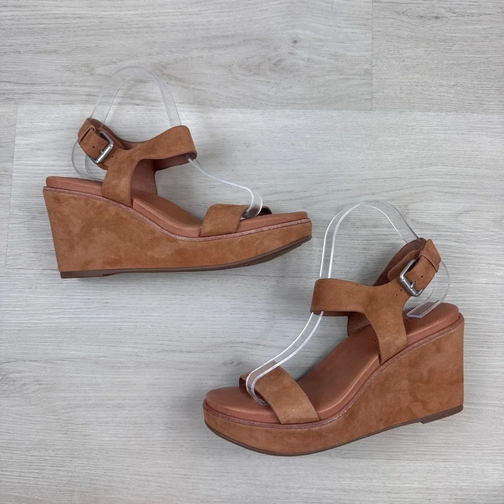 Gentle Souls by Kenneth Cole Platform Wedge Sandals Size 9.5 Brown